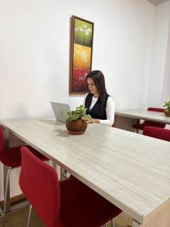 image-slider-with-thumbnail2.jpeg
